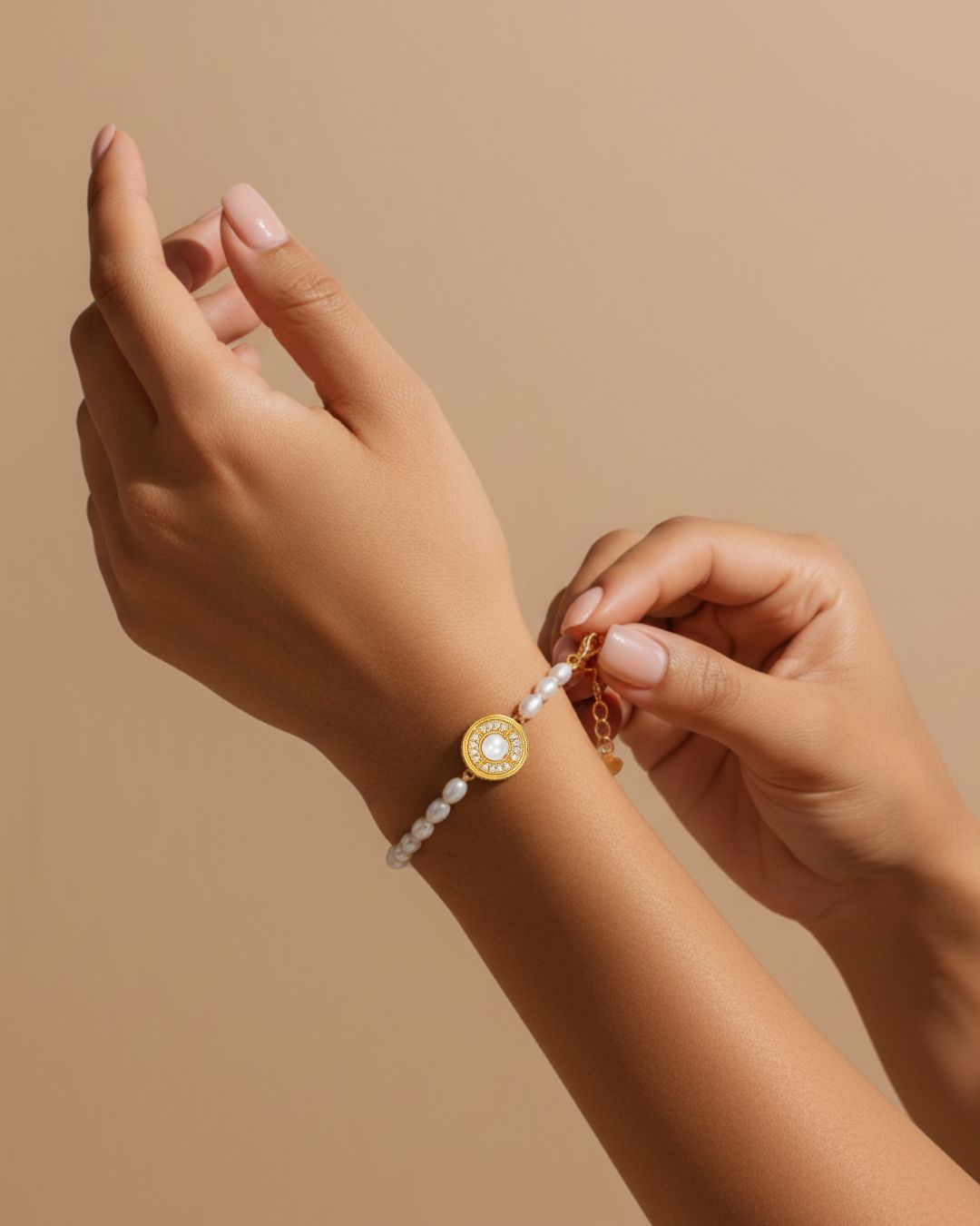 Golden Halo Freshwater Pearl Bracelet