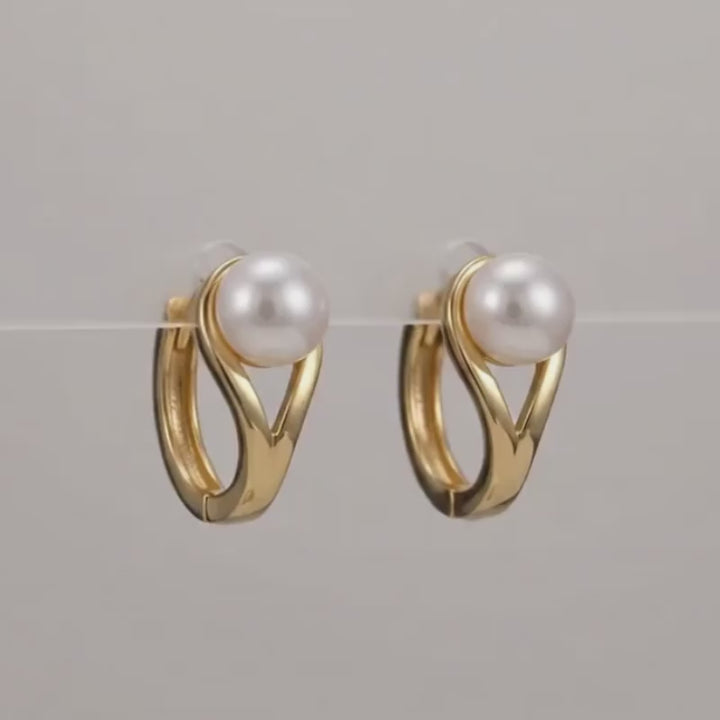 Buckle Pearl Gold Hoop Earrings